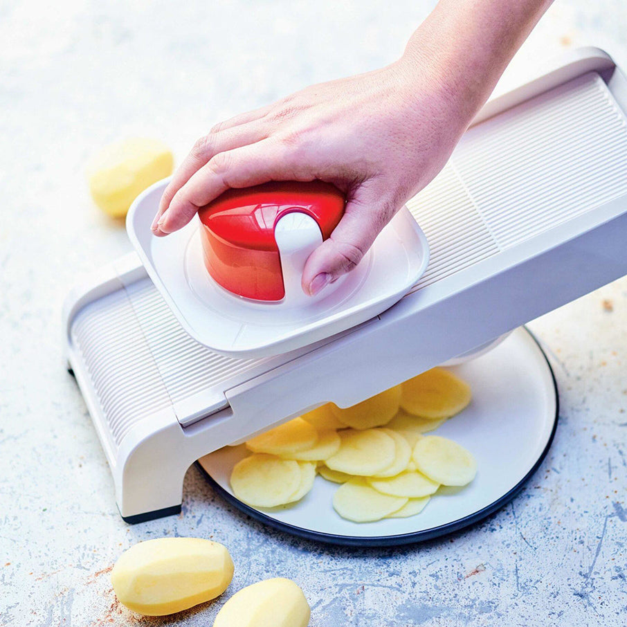 Mandoline - FREE Clearly Elegant Bowl and Serving Forks